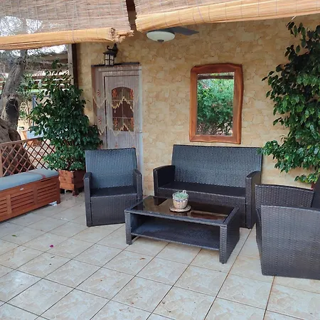 George'S Family Friendly Maisonette With Great Exterior Drosiá Exterior foto